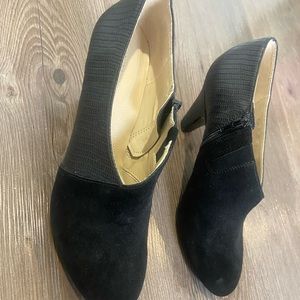 Naturalized N5 Comfort Size 8.5 Heels